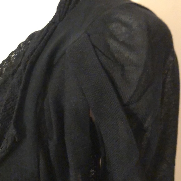 Top - Picture 7 of 10